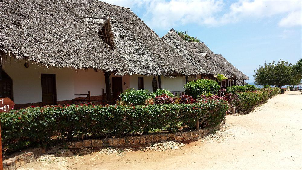 Baobab Beach Resort Нунгві Екстер'єр фото
