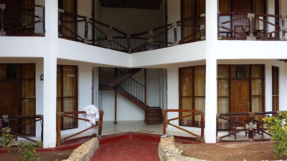 Baobab Beach Resort Нунгві Екстер'єр фото