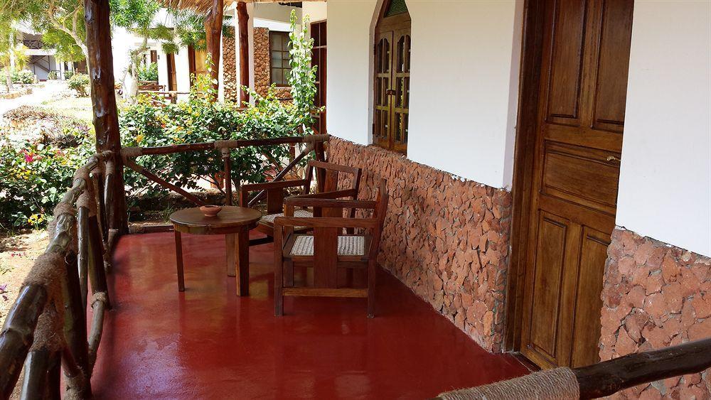 Baobab Beach Resort Нунгві Екстер'єр фото
